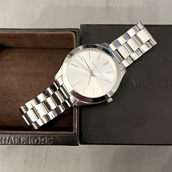 Michael Kors | Slim Runway Silver-Tone Watch | Silver - Picture 2 of 3
